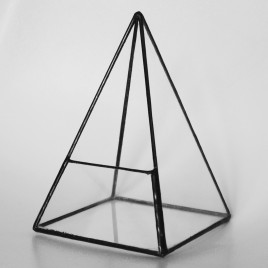 Small Pyramid Terrarium
